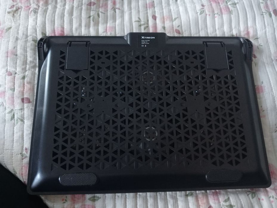 Подставка для ноутбука