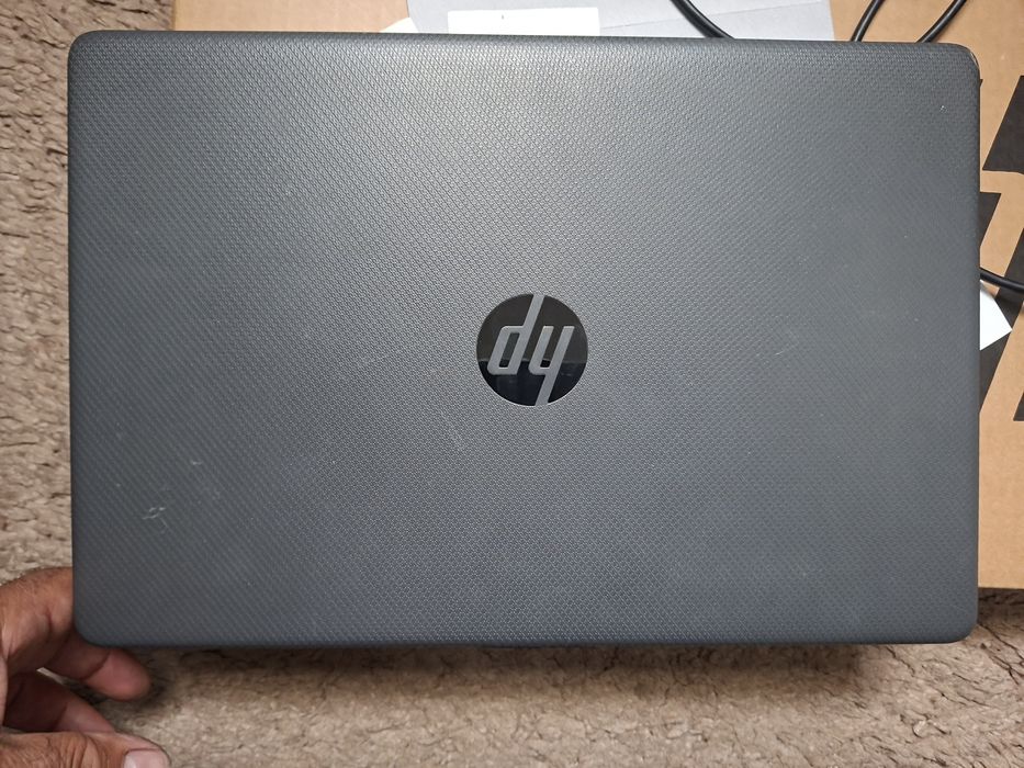Laptop HP Intel Core I3, 512gb , 8 gb ram, diagonala 15,6