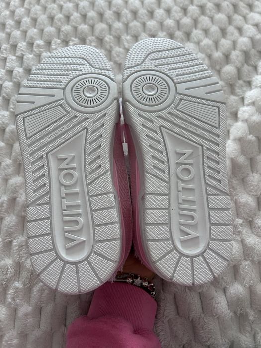 Adidasi Louis Vuitton dama