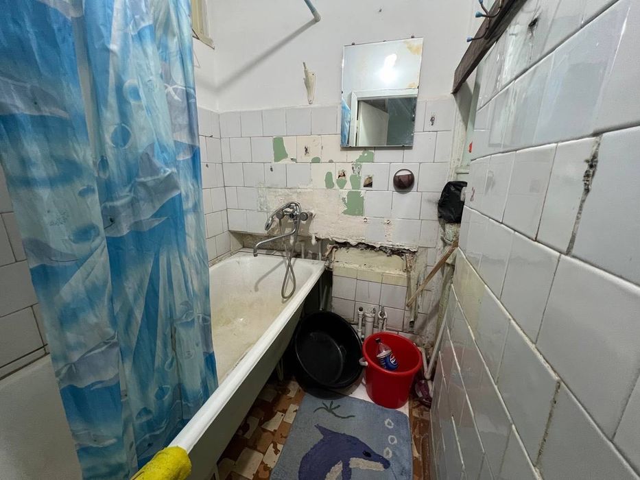 Сдается 3x комнатная квартира
C  обстановкой в горде Алмалыке