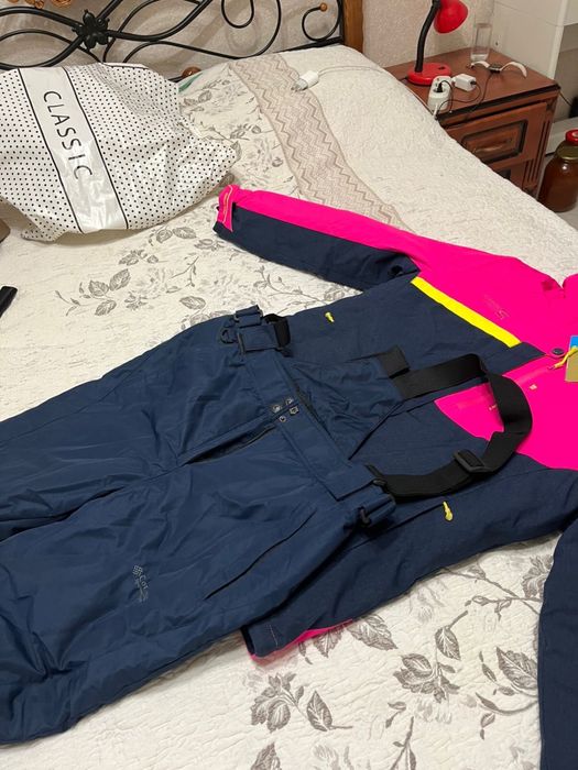 Лыжный костюм женский