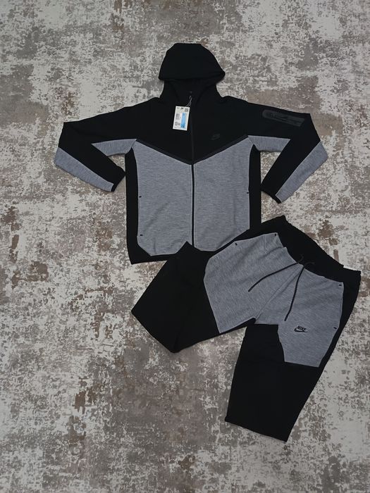 Nike tech fleece