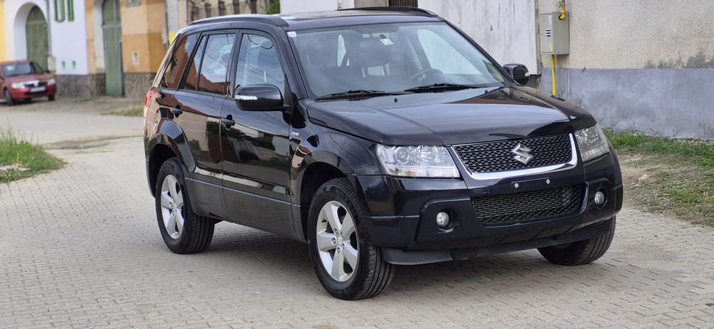SUZUKI Grand Vitara 2011 — imagine 2