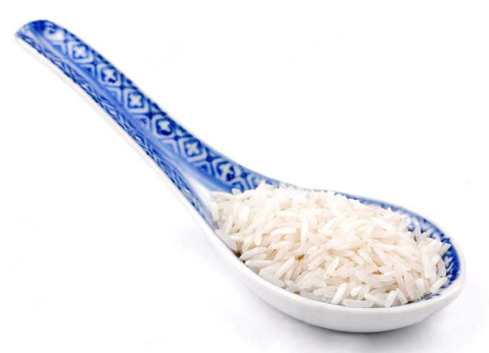 Традиционни Китайски купи за ориз с порцеланови лъжици