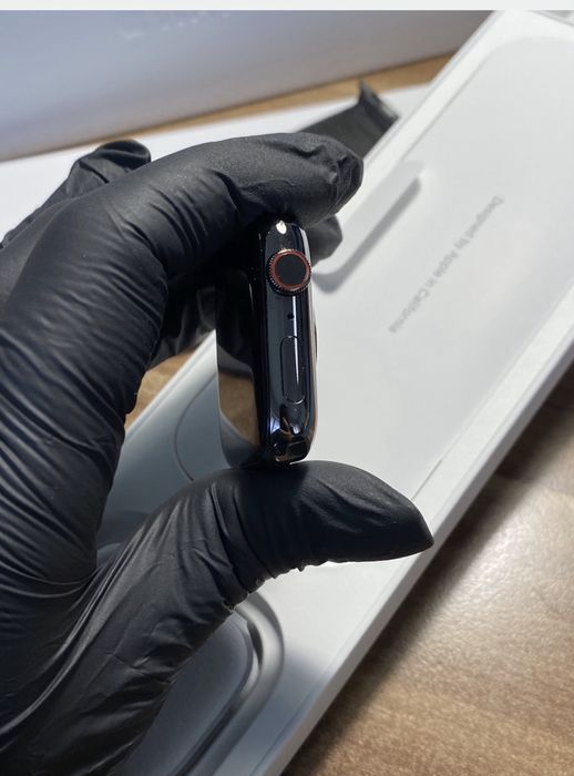 Vand Apple Watch 9 Stainless Steel ca nou
