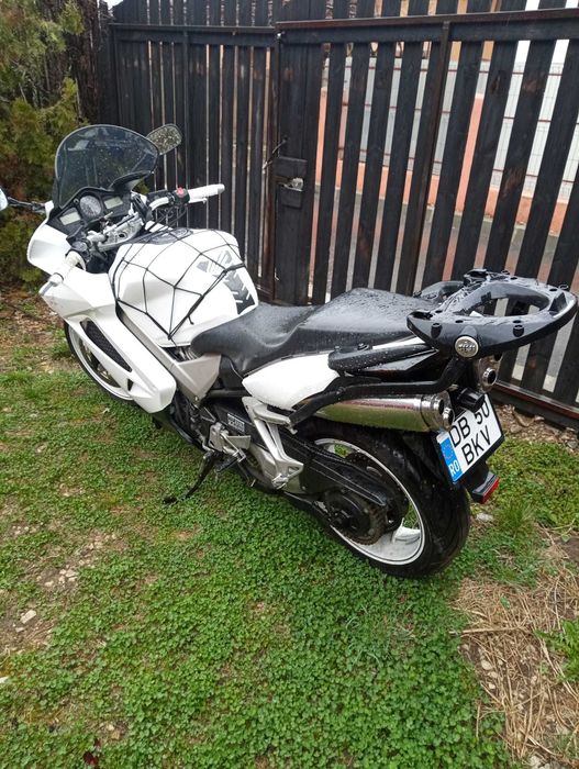 Honda VFR 800 VTEC + bonusuri