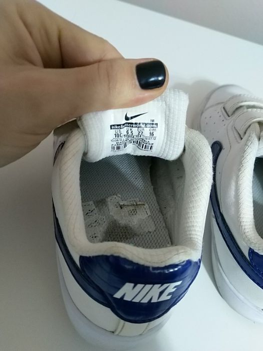 Оригинални нови детски маратонки Nike 27 естествена кожа