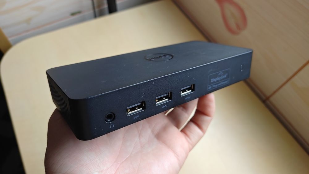 Docking Station Dell --Model D3100-- 4K Display Link - Plug&Display