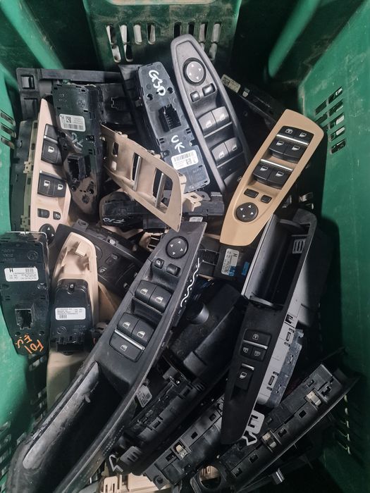 Comanda butoane geamuri electrice bmw e87 e82 e90 e91 e92 e93 f20 f21 f30 f32 f36 f10 f01 f06 f13 f34 f33 g20 g21 g26 g30 g31 g01