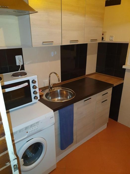 Дава се под наем Тристаен апартамент в София, Павлово - 80 кв.м за 450 € - Снимка #2