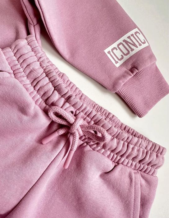 Продам вещи на девочку