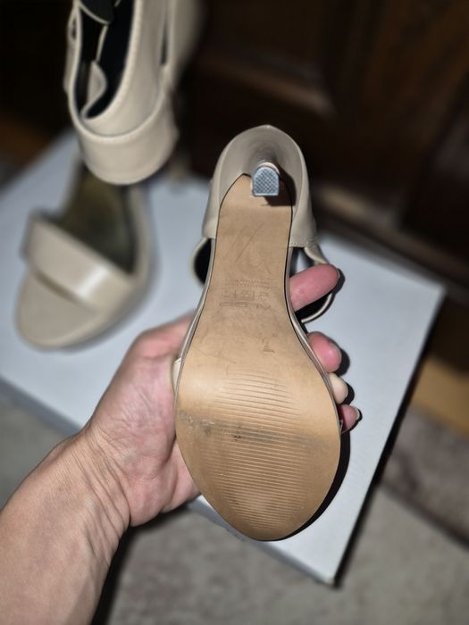 Обувки на висок ток -  aldo