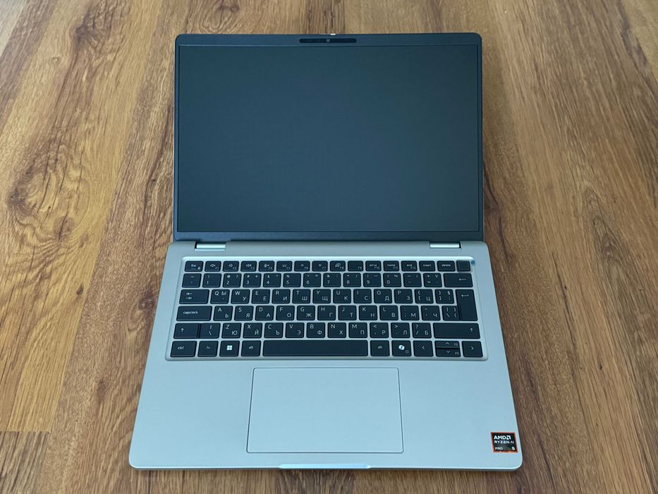 ЧИСТО НОВ 14' WUXGA Ryzen AI 5 Pro 340 DELL Pro 14 Plus PB14255 32GB LPDDR5/512GB NVMe/3г. Гаранция