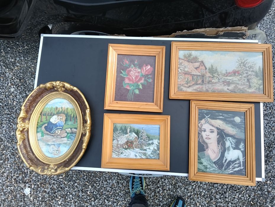 Tablouri goblen cusut manual