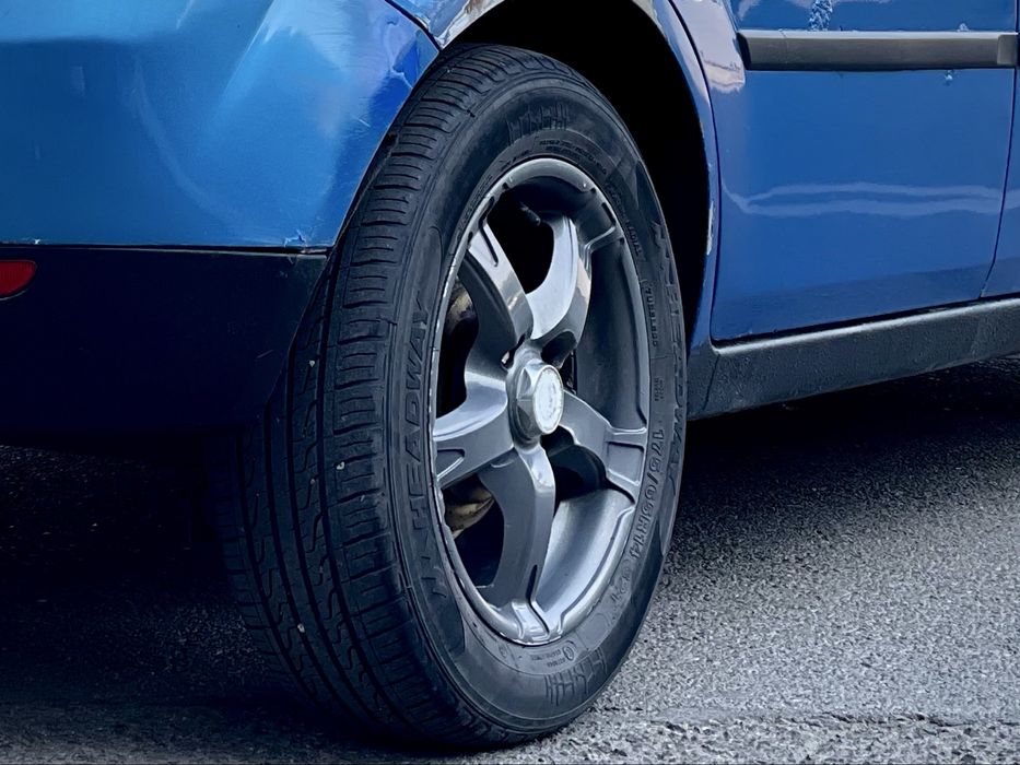 Продам диски с резиной