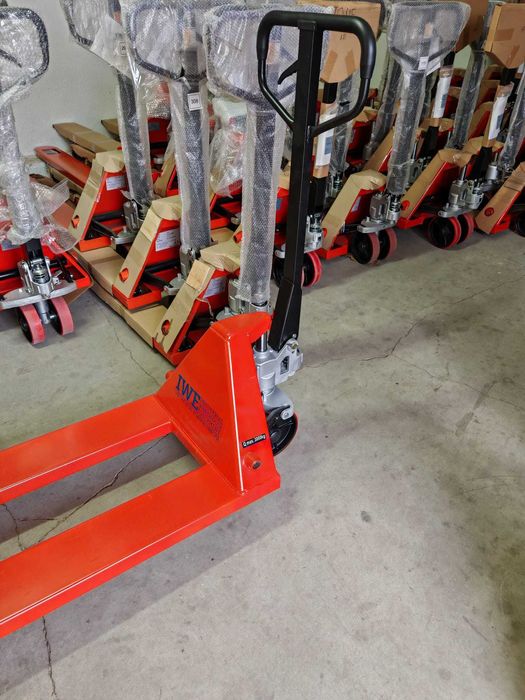 Transpalet / Liza manuala capacitate 3000 kg / 1150mm