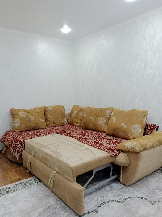 Диван для гостиной