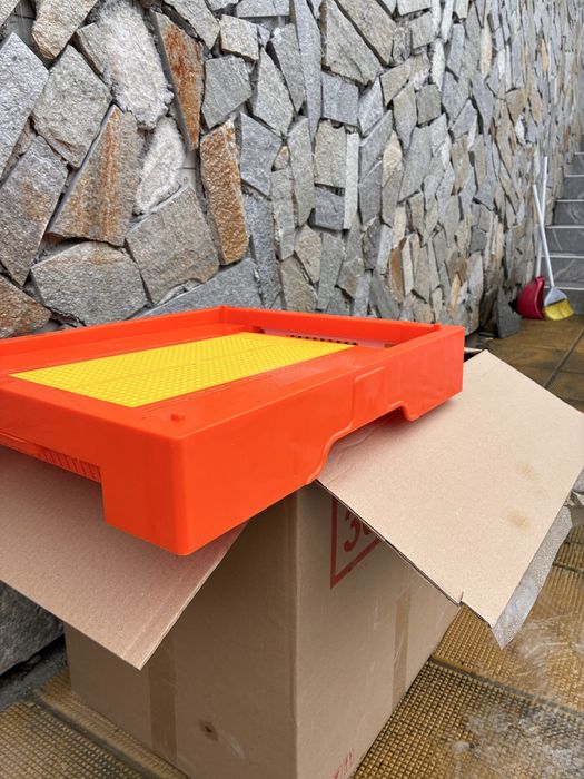 Пластмасово противоакарно дъно за 10 рамки