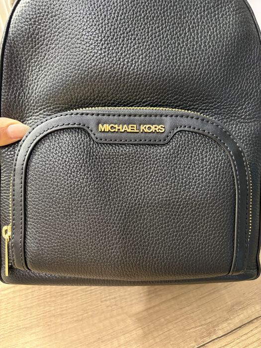 Черна Раница Michael Kors