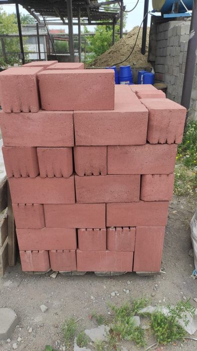 Пескоблок,перегородочной блок,брусчатка.