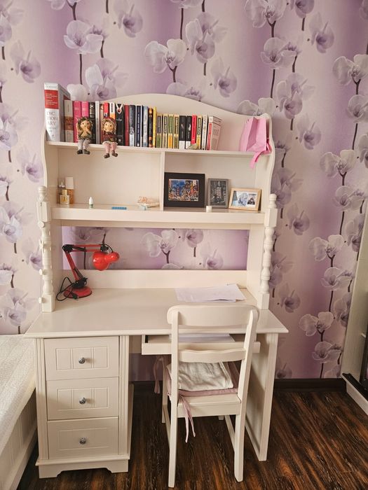 Продам детскую !  За все 200000