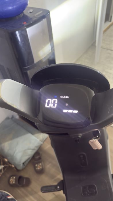 Продаю Элетроскутер как новая