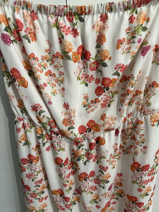 Rochie de vara cu model floral fara maneci marime M New Look