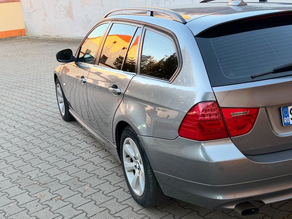 BMW Seria 3 2009 — imagine 4