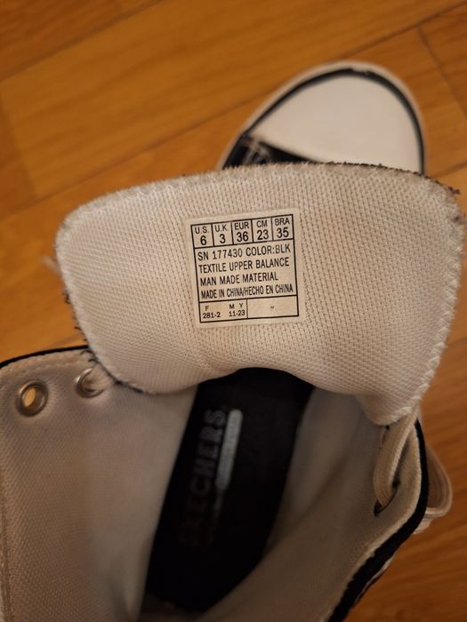 Adidasi Skechers 36/37