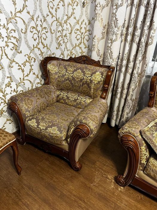 Продам диван и кресло Потютьков