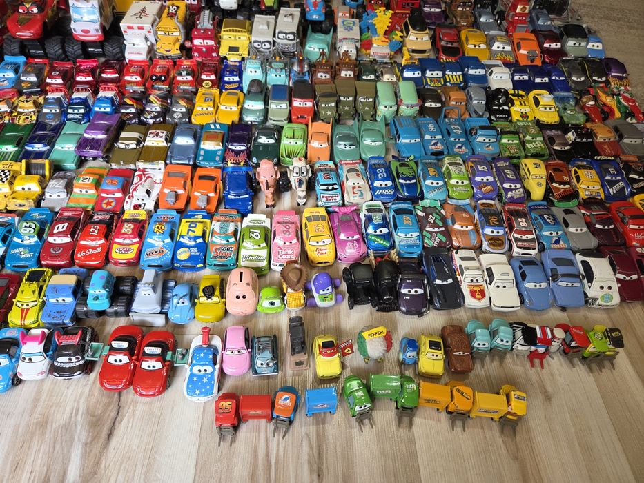 Masinute disney cars metalice