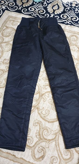 Боллоневые штаны на девушку