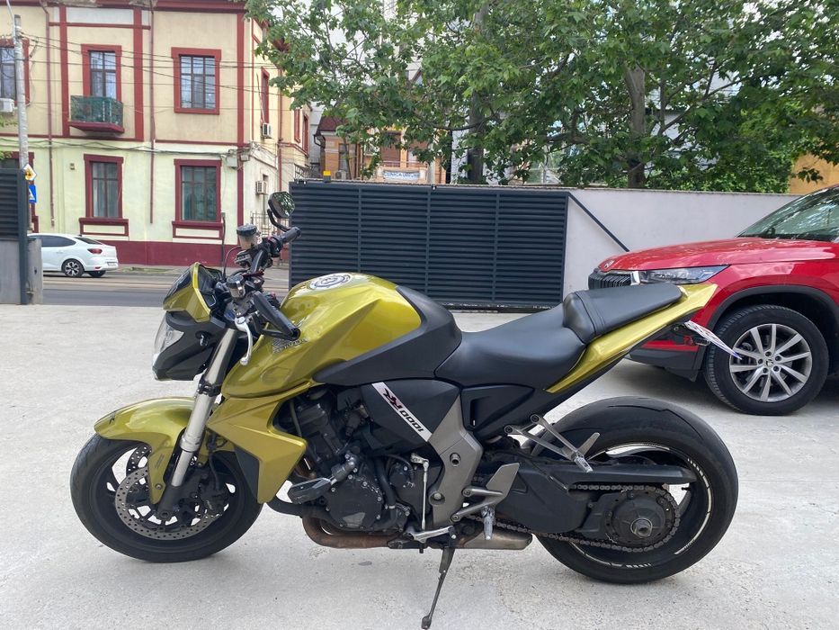 Honda cb1000r 2009 abs