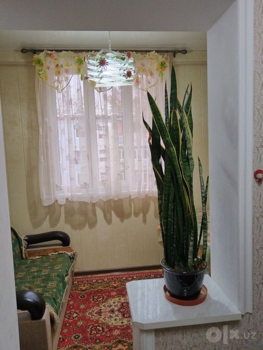 Продаётся 1/3/4 - Чирчик, 10 микрорайон, Хавас