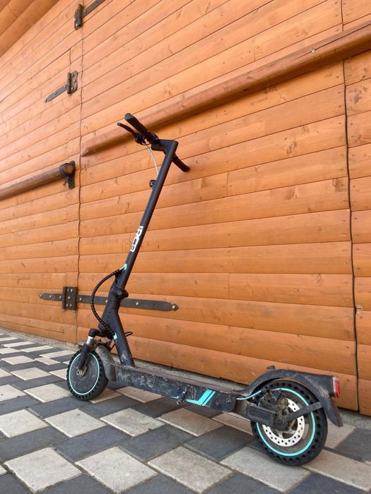 Vând trotinetă electrica rcb prinde 20kmh în stare foarte bună