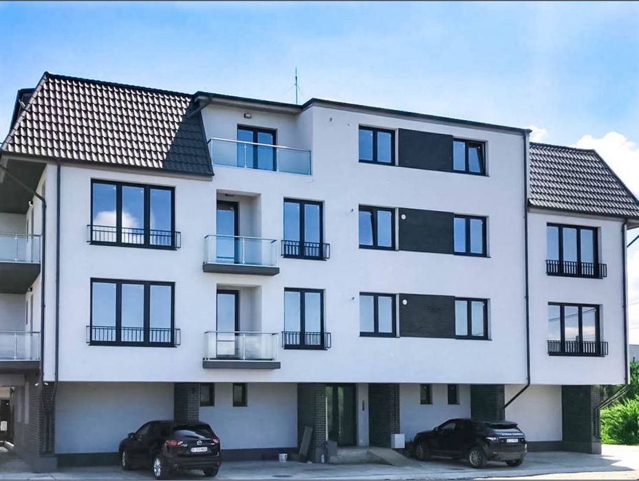 Apartament 3 camere/2 băi decomandat mobilat/utilat, zona Odaile