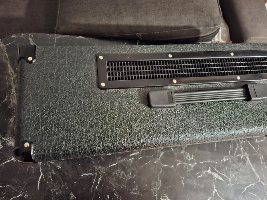 Лампов усилвател Marshall JVM 205h окомплектован