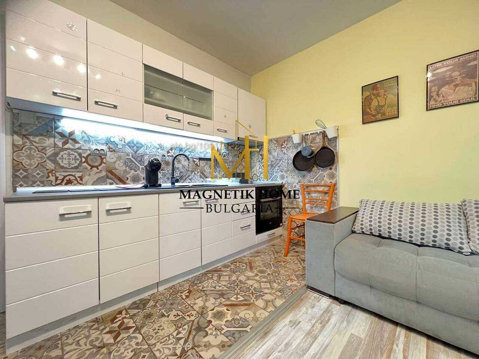 Дава се под наем Двустаен апартамент в Бургас, Лазур - 70 кв.м за 510 € - Снимка #12