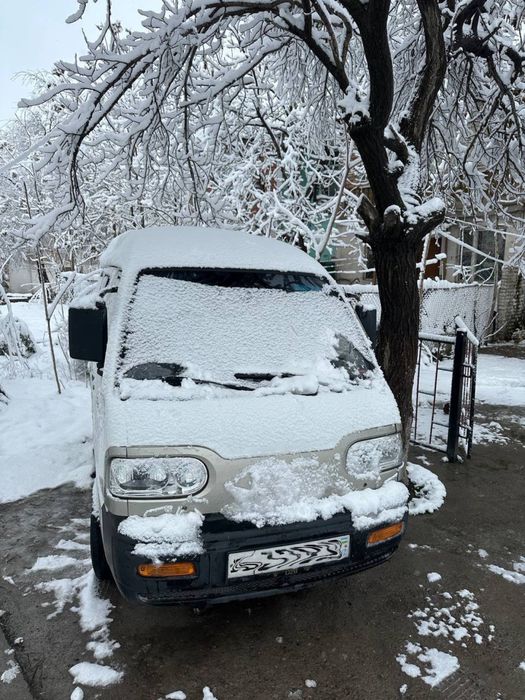 Damas sotladi srochno