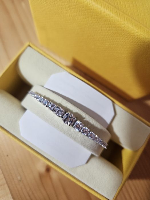 Гривна Swarovski