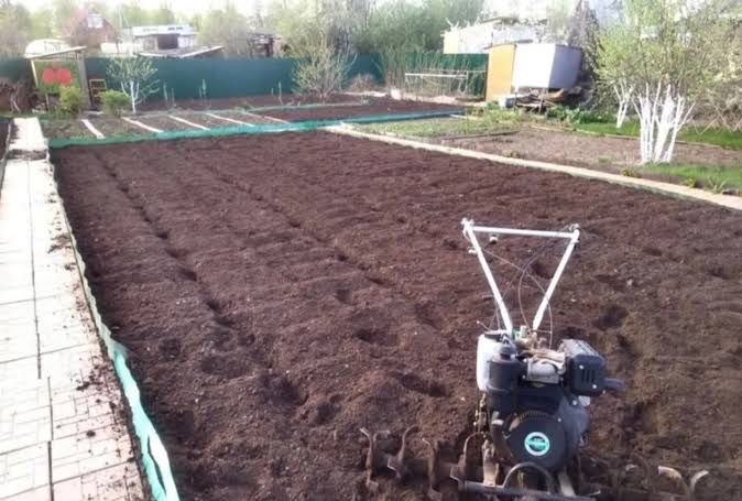 Вспашка земли дач огородов культиватор мотоблок бензопила