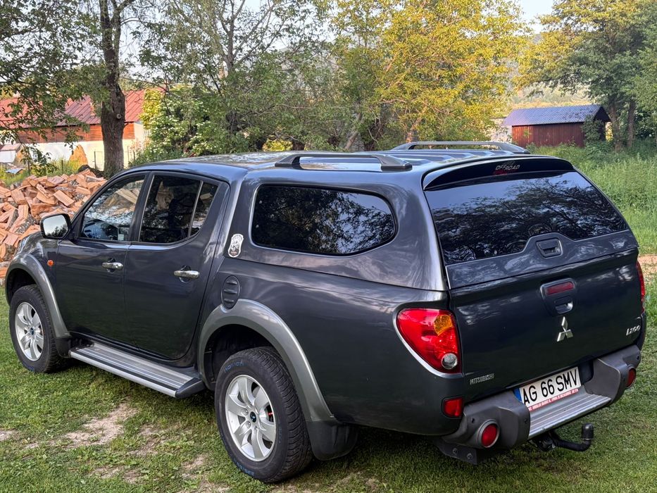 Mitsubishi  L200