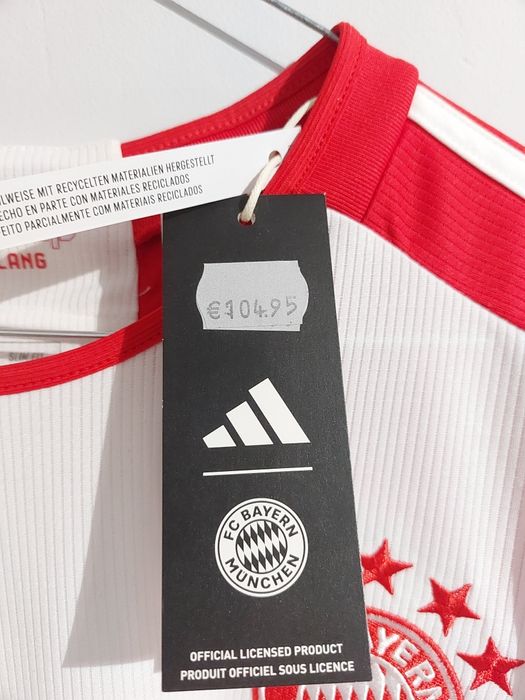 Оригинална Adidas Тениска - Bayern Munich Сезон 23/24 (чисто нова)
