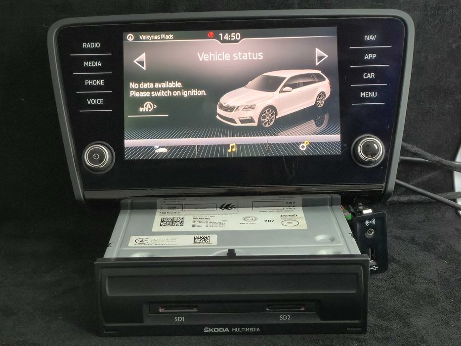 Navigație Originală Skoda Octavia 3 SmartLink CarPlay Android Auto - unitate MIB2 + ecran 8 Inch Touchscreen