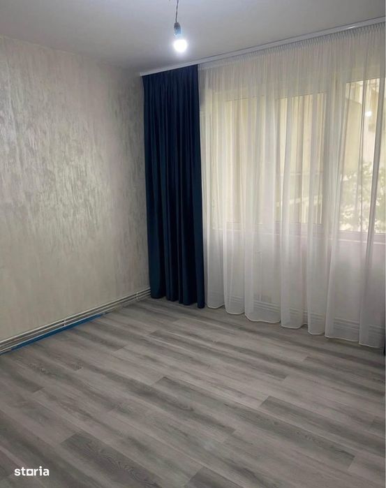 Etaj 2 - Alexandru - Chimicale - 3 camere decomandat - renovat - liber