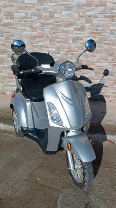 Електрическа триколка Luxxon E3800