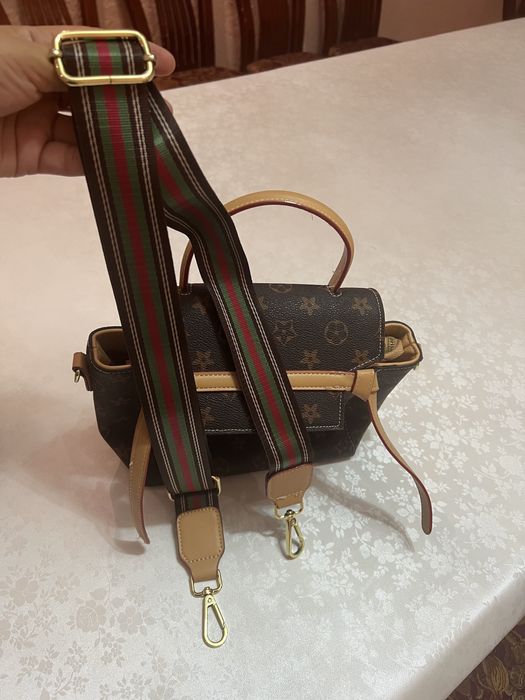 Сумычка женская Вуилитон