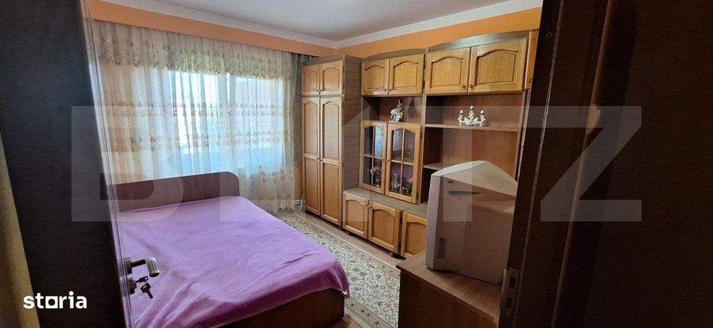 Apartament 2 camere , cu 2 balcoane si pivnita , zona Micro 17