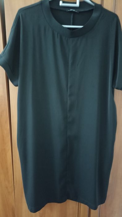 Платье,Португ.,фирма Parfois, раз.48-50,3000т.,торг Юбка гепюровая,р