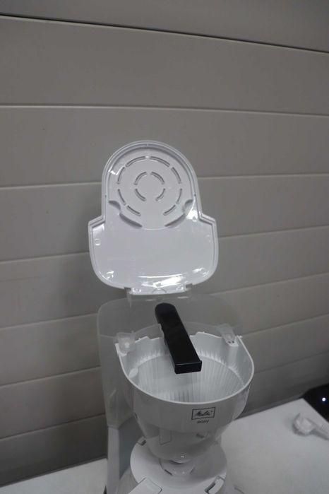 Шварц кафемашина Melitta Easy, бялa